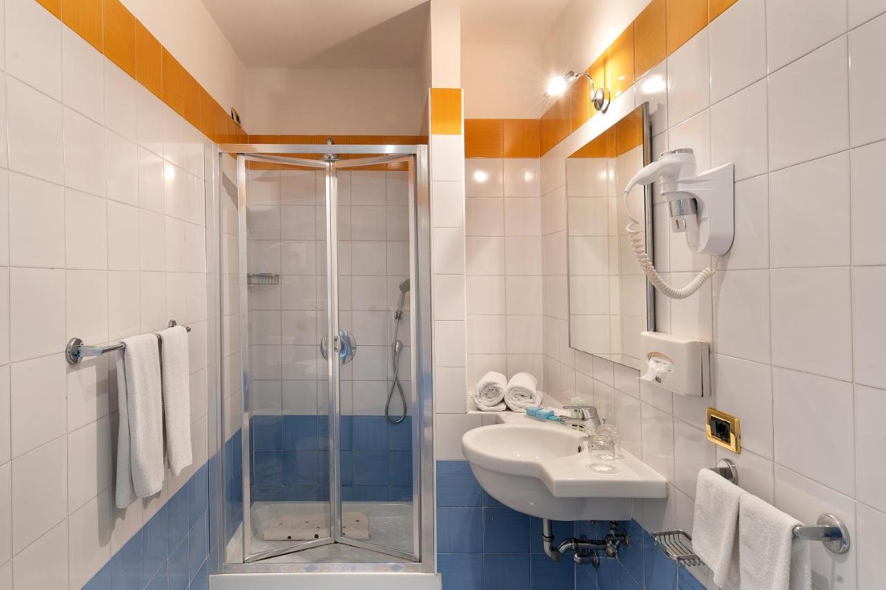 Hotel Bristol Sorrento Luaran gambar