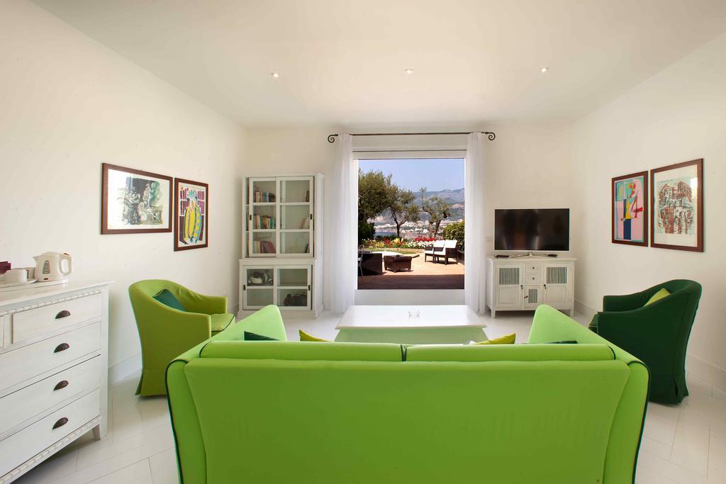 Hotel Bristol Sorrento Luaran gambar