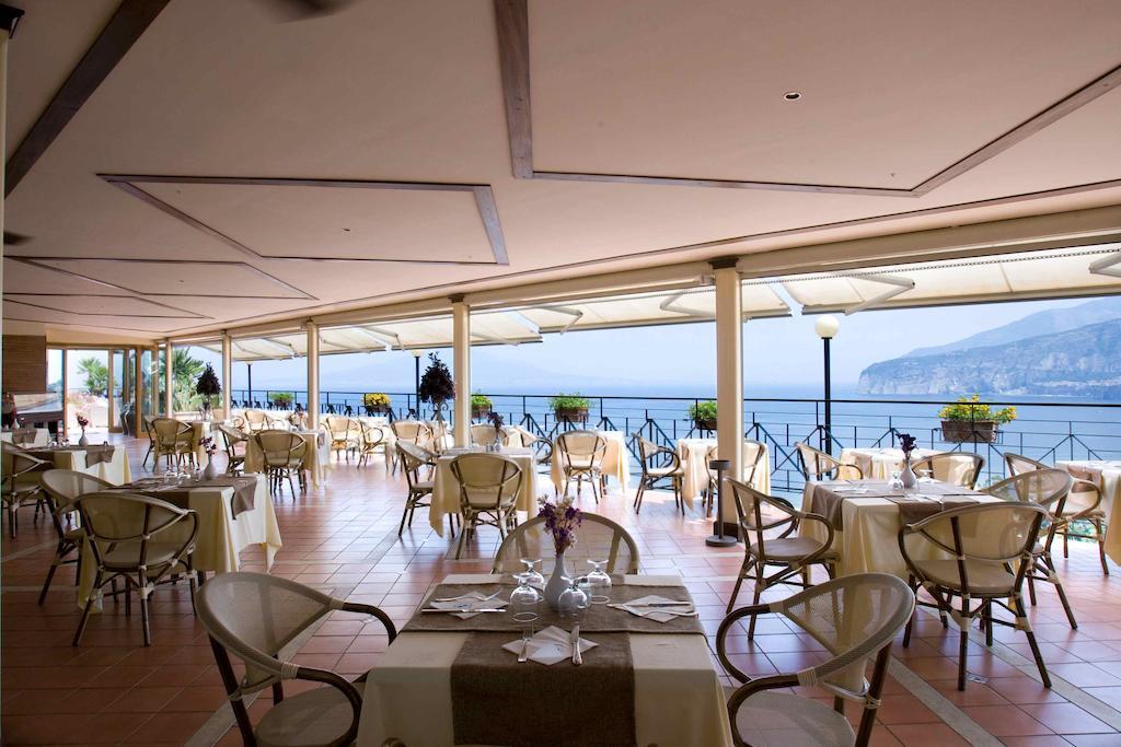 Hotel Bristol Sorrento Luaran gambar