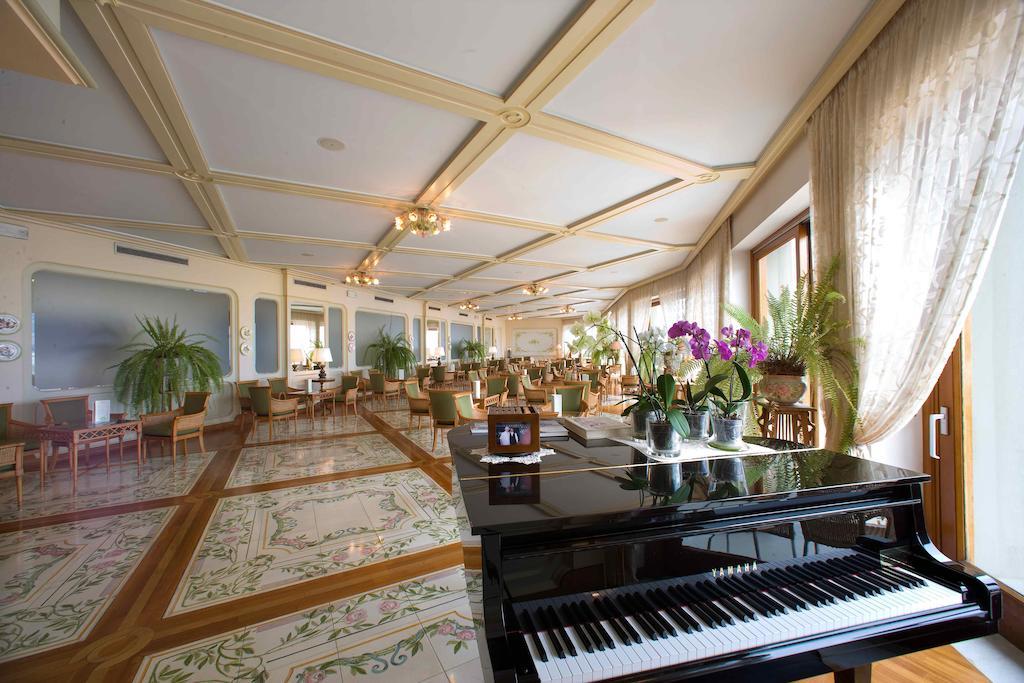 Hotel Bristol Sorrento Luaran gambar