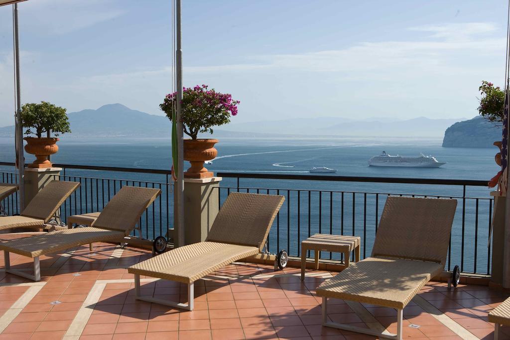 Hotel Bristol Sorrento Luaran gambar