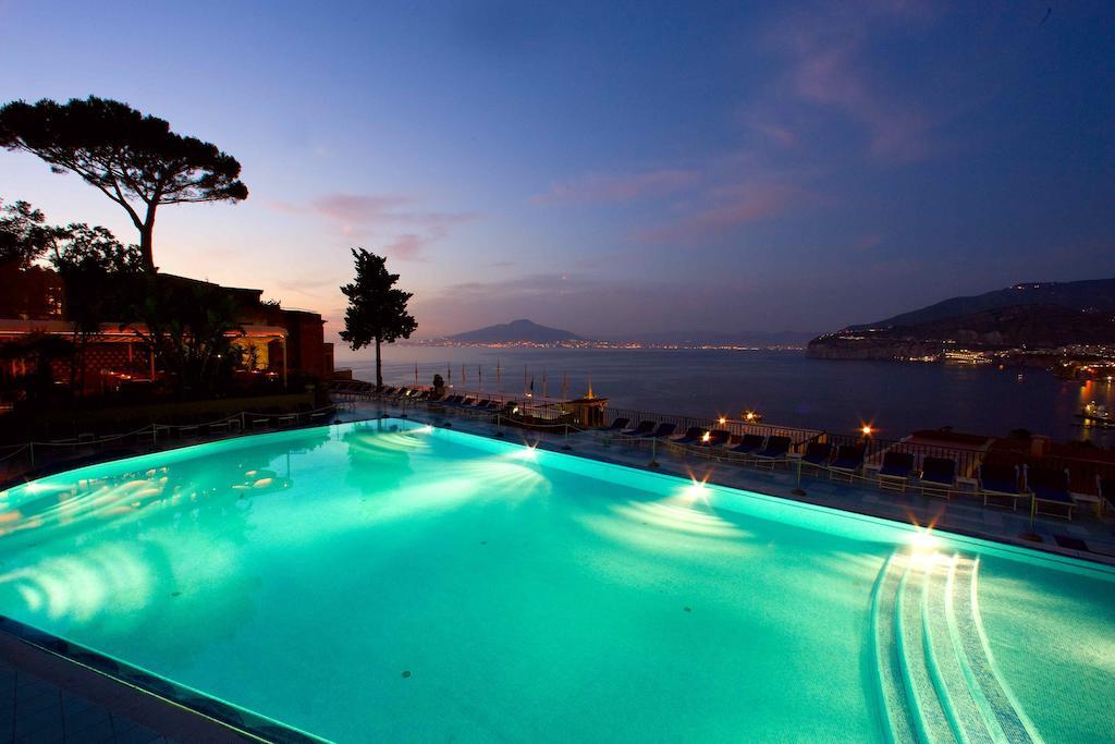 Hotel Bristol Sorrento Luaran gambar