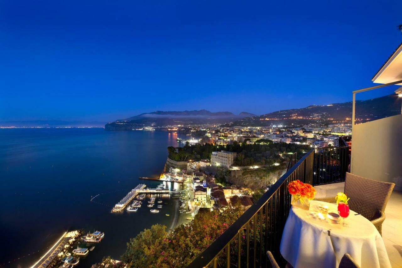 Hotel Bristol Sorrento Luaran gambar
