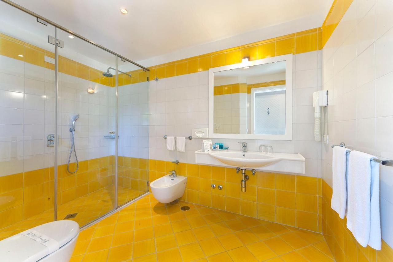 Hotel Bristol Sorrento Luaran gambar