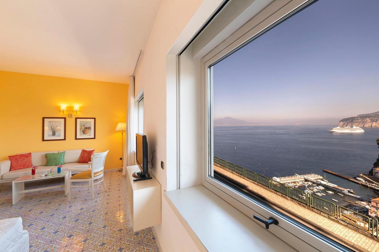 Hotel Bristol Sorrento Luaran gambar