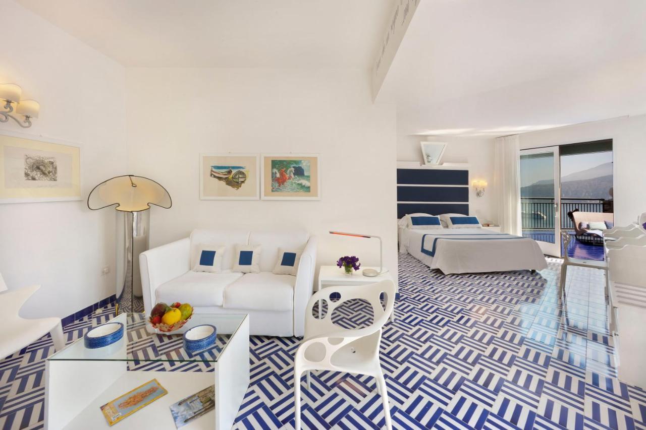 Hotel Bristol Sorrento Luaran gambar